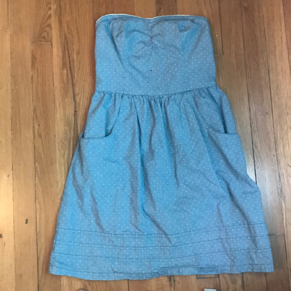 Strapless dress